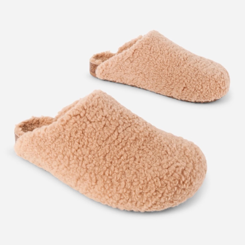 IB | Intentionally Blank Après Slipper NWOT Size 8 in Tan